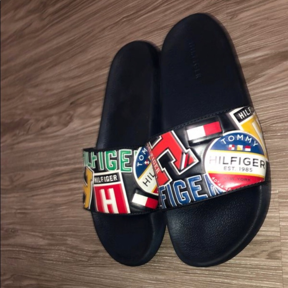 Tommy hilfiger slides
